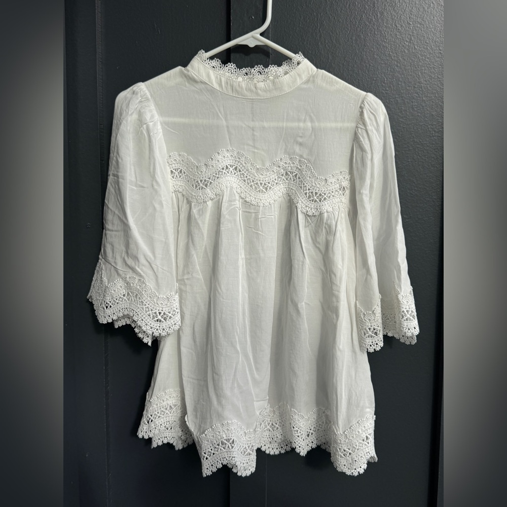 Elegant‎ Bohemian Lace Trim White Blouse